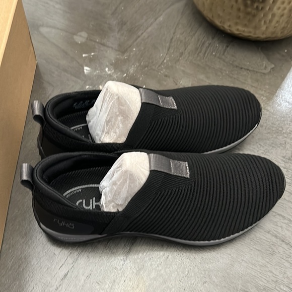 RYKA Women's Echo Knit Slip-on Sneakers (WIDE) - Picture 5 of 9